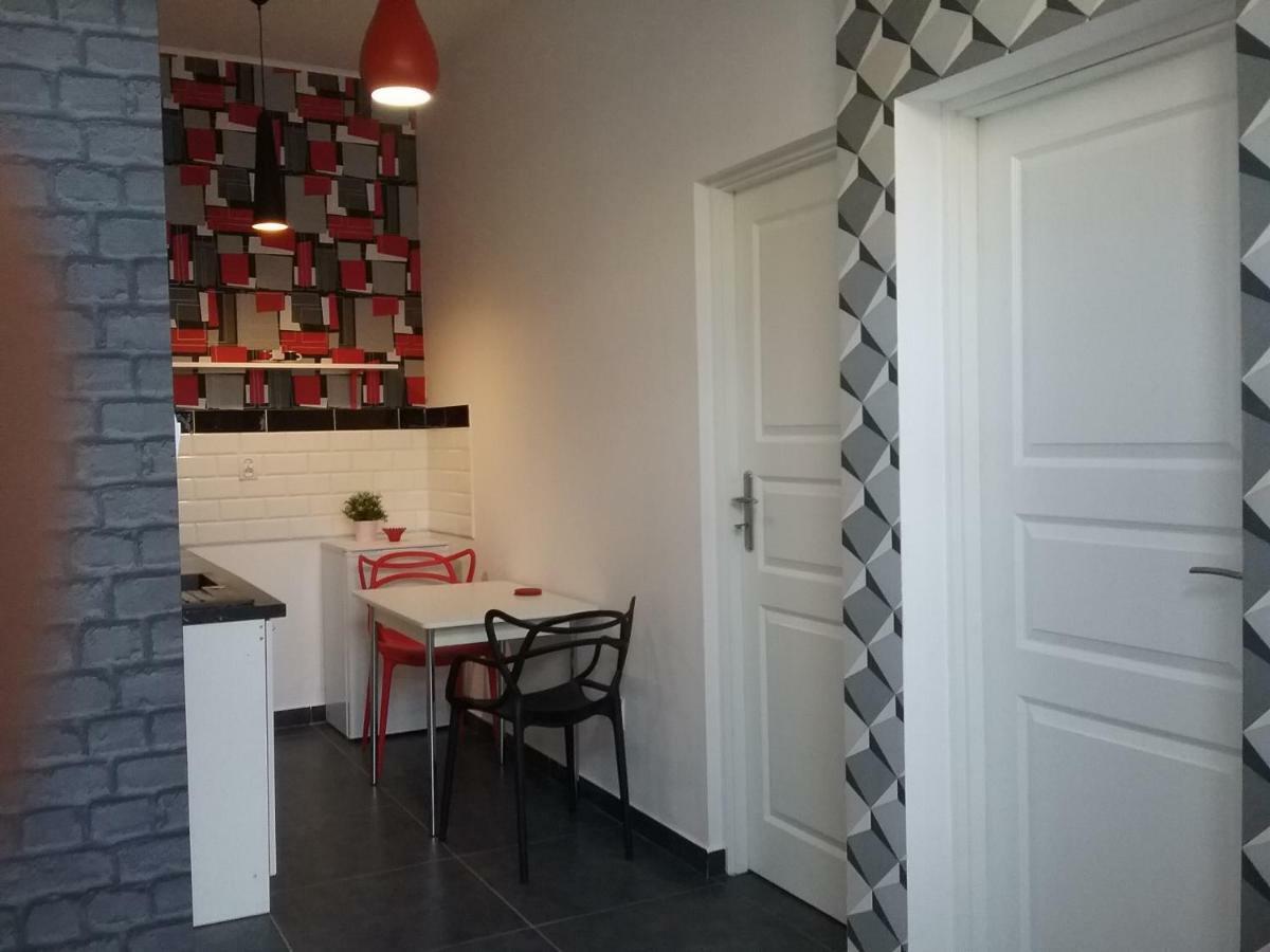 Vintage - Rose Apartament Торунь Екстер'єр фото